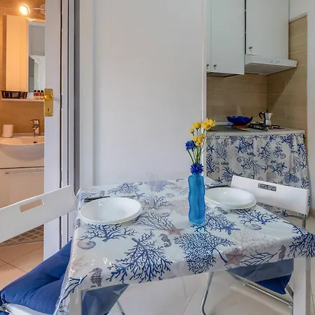 Casa Monica In Centre Sorrente